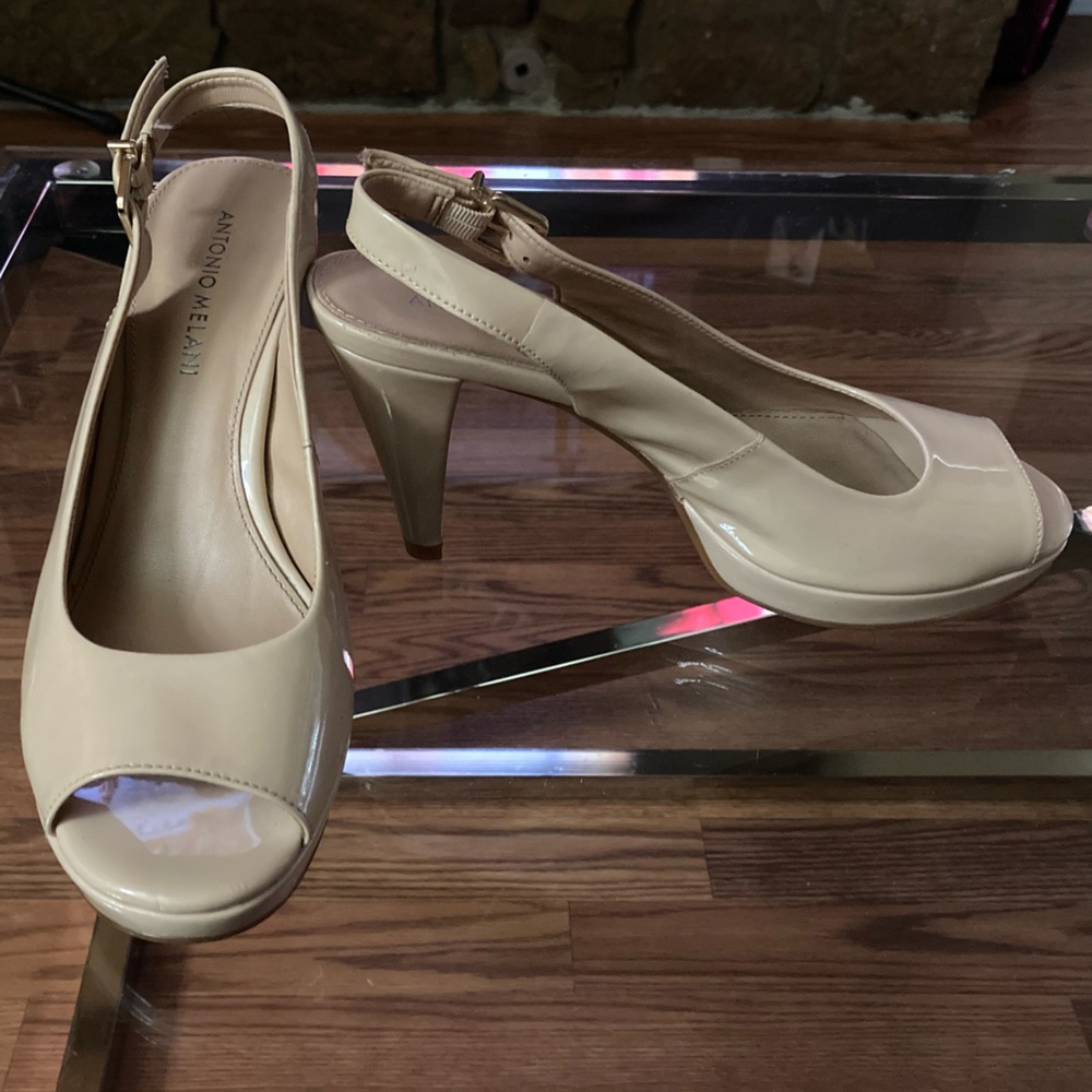 ANTONIO MELANI  🤍👠 heels